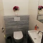 Schmaranzer 아파트